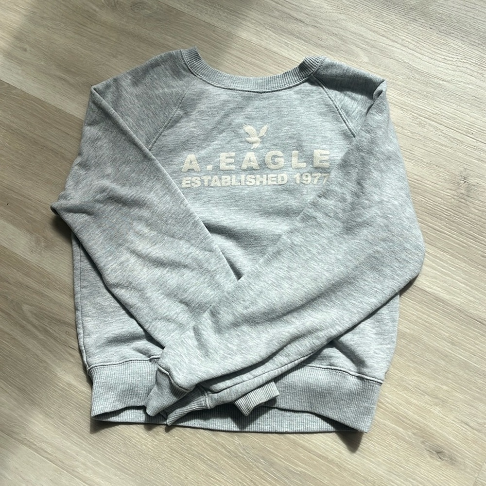 American Eagle heather grey sweater size xs